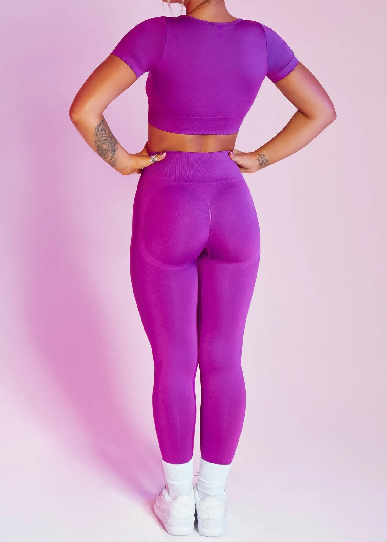 Athletic Womens 2pcs Seamless Short Sleeve Sport Tops & Leggings Yoga Suits Wholesale Workout Clothes