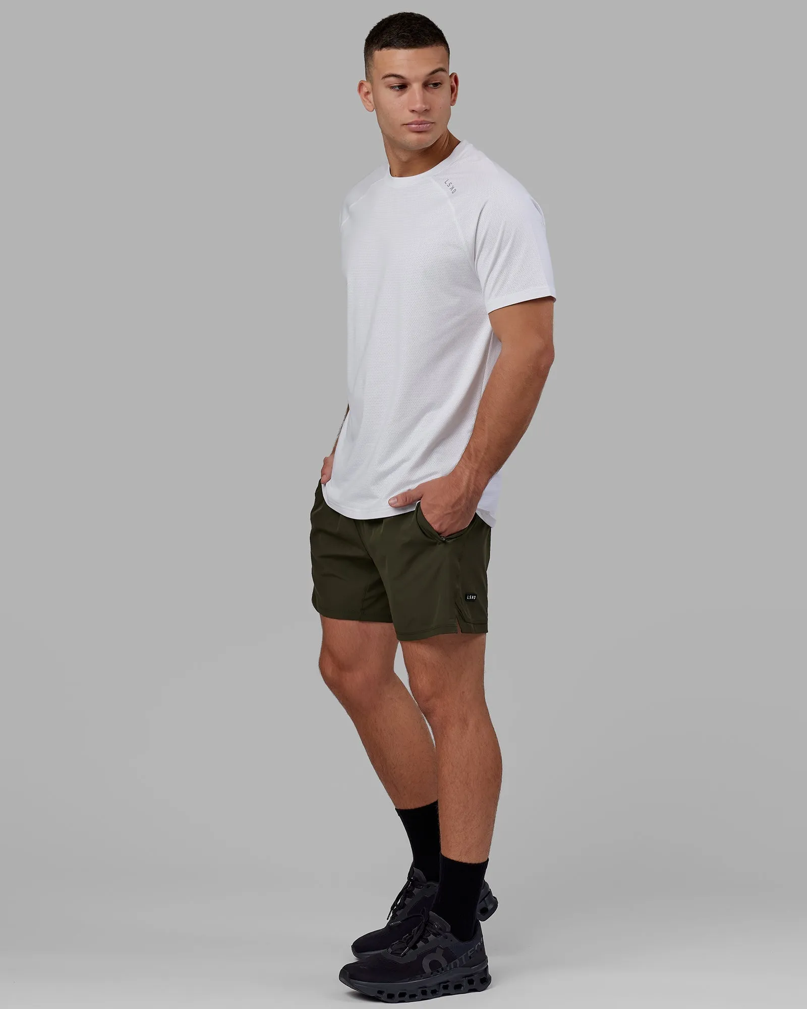 Challenger 6" Performance Shorts - Forest Night