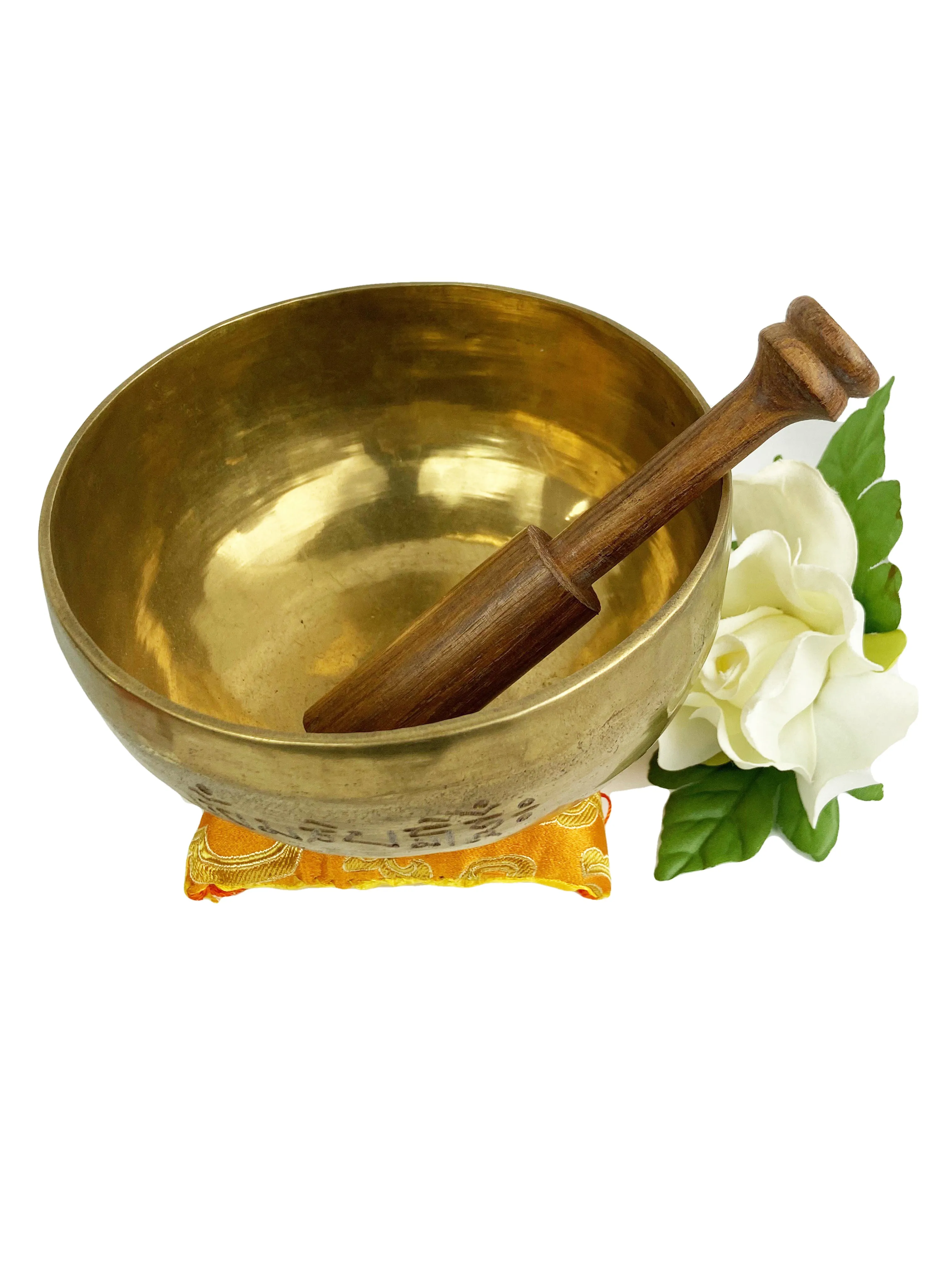 Hand Pounded 'Om Mani Padme Hum' Mantra Healing Singing Bowl Sets From Nepal