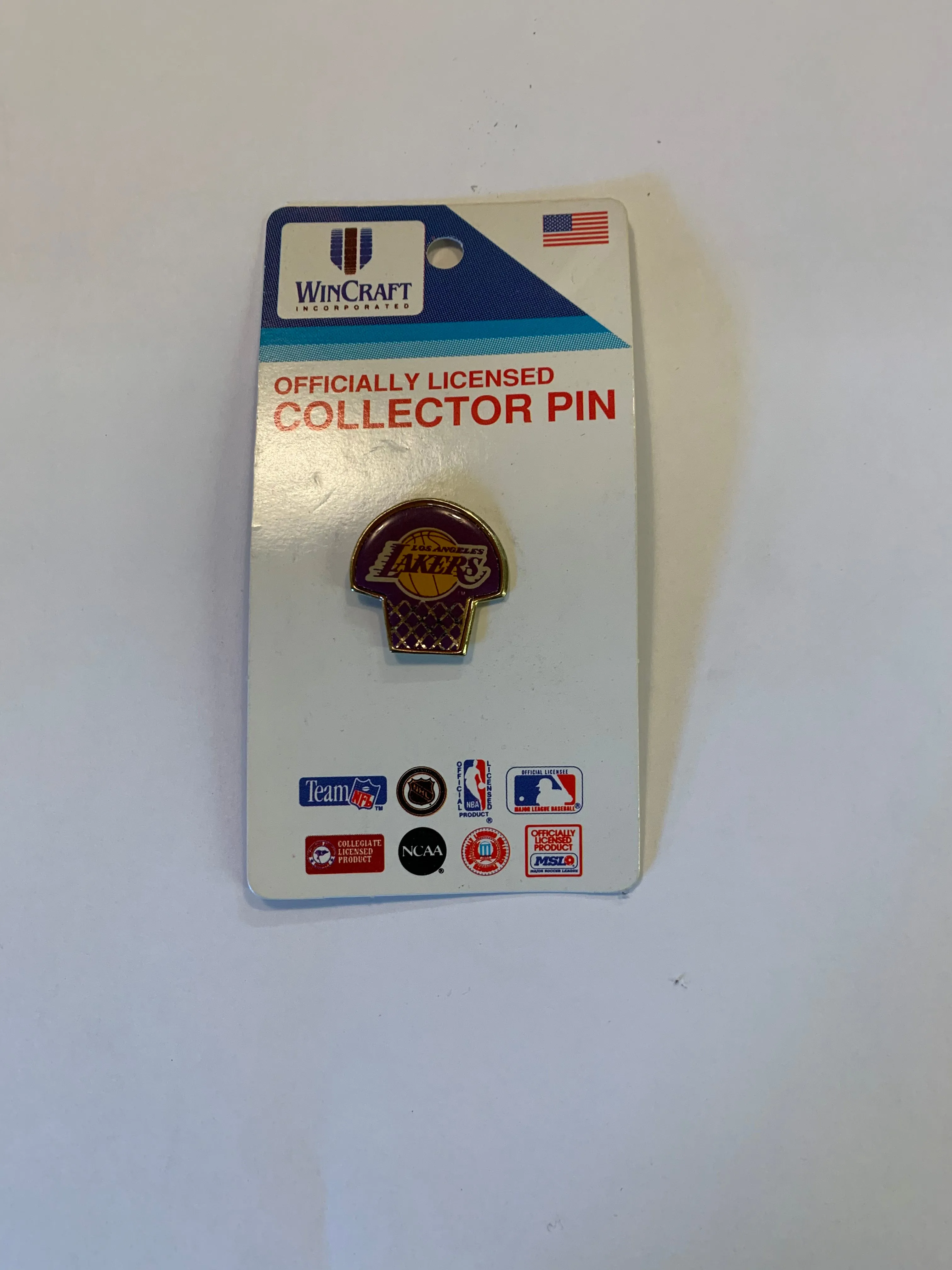 Vintage 1990's Los Angeles Lakers Lapel Pin NBA Sports