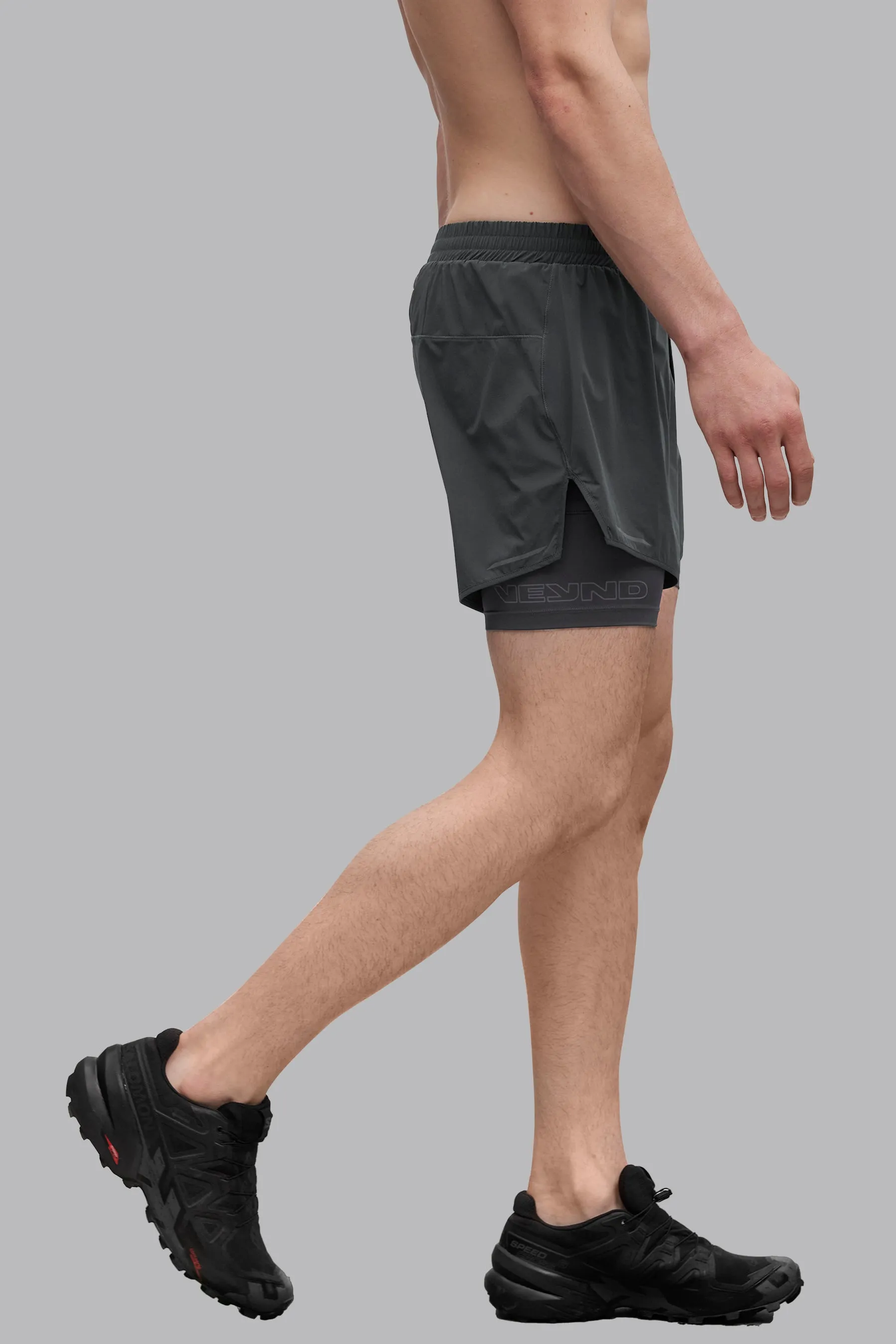 V_LYTE 5" 2-IN-1 SHORTS - Dark Gray